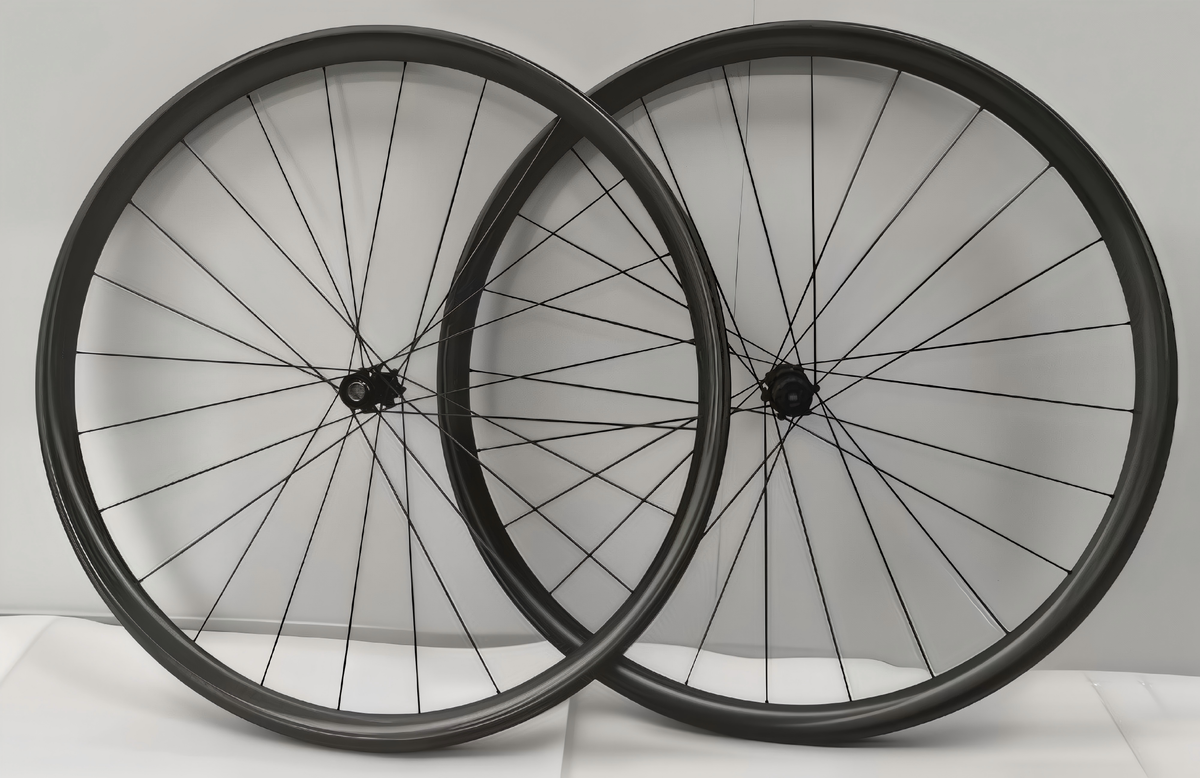 MTB wheelsets 32er-carbon spokes